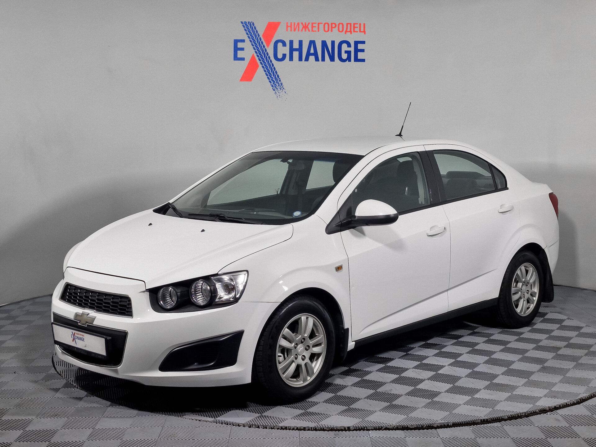 Chevrolet Aveo 1.6 AT (115 л.с.), 2013