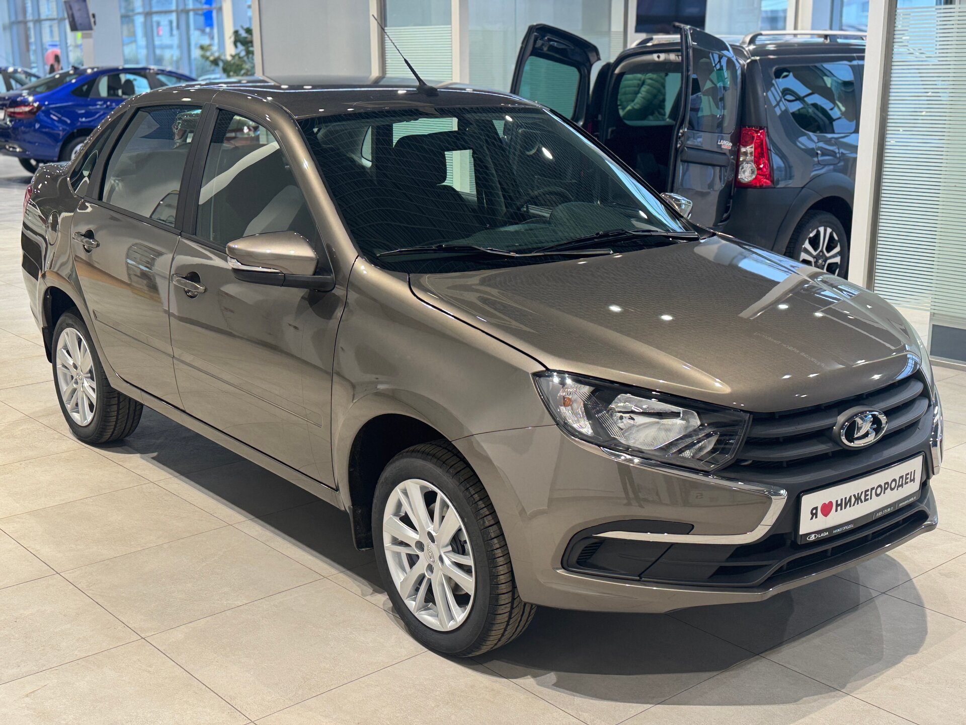 Lada (Ваз) Granta 1.6 MT (90 л.с.), 2026