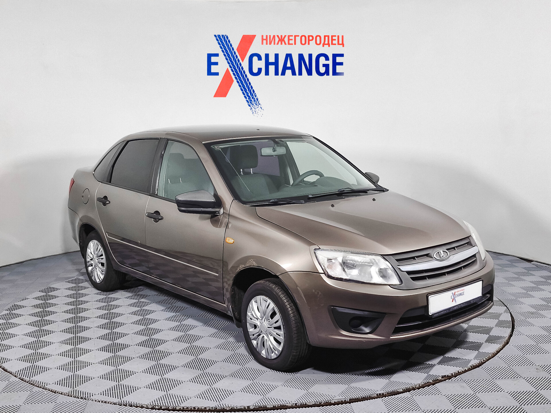 Lada (Ваз) Granta 1.6 MT (87 л.с.), 2016