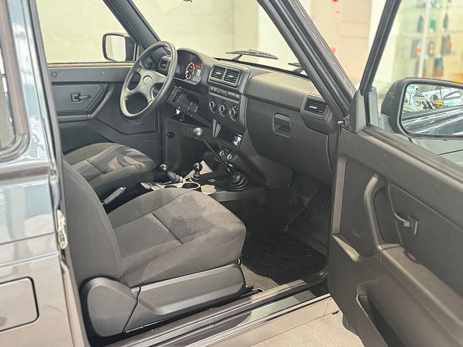 Lada (Ваз) Niva Legend 1.7 MT (83 л.с.) 4WD, 2026 Lada (Ваз) Niva Legend 1.7 MT (83 л.с.) 4WD, 2026