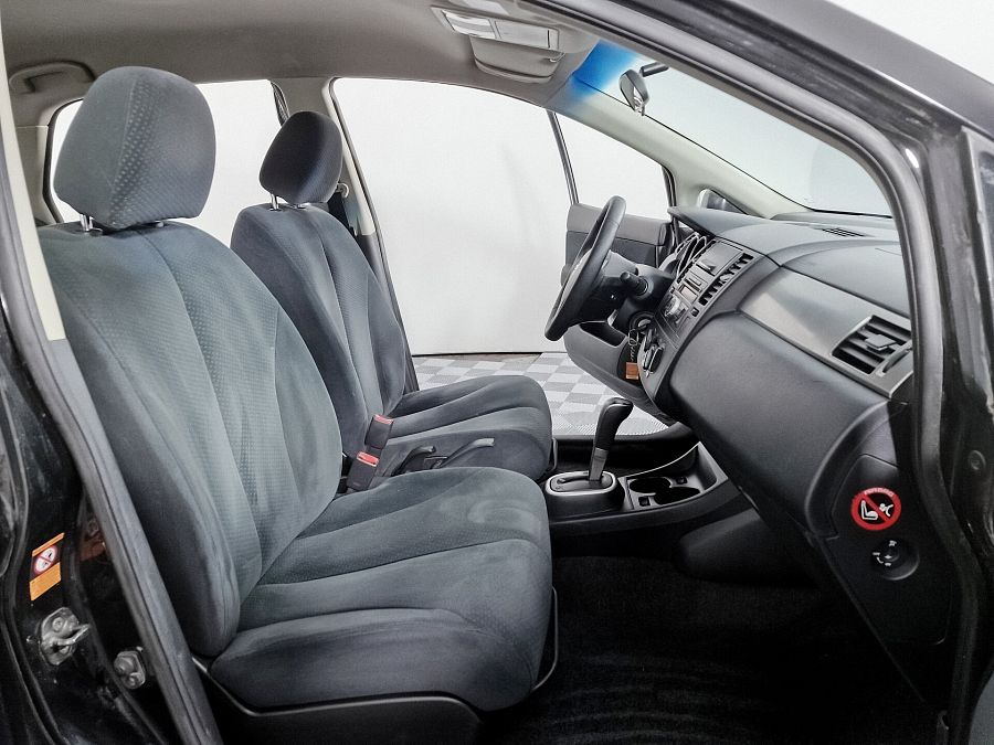 Nissan Tiida 1.6 AT (110 л.с.), 2010