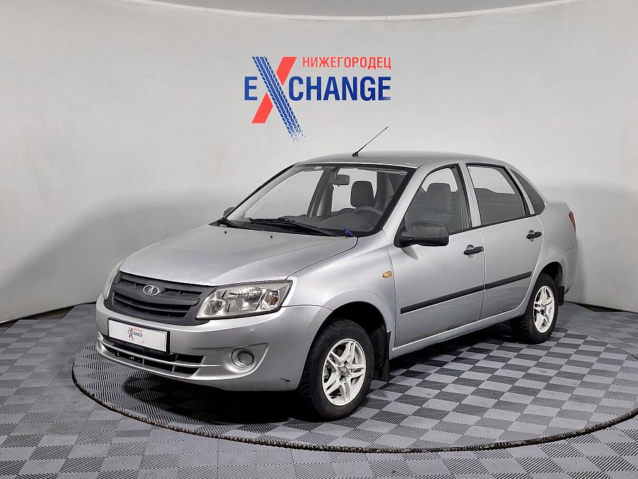 Lada (Ваз) Granta 1.6 MT (82 л.с.), 2013