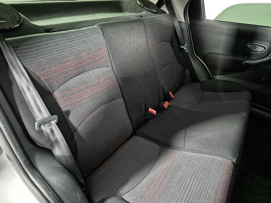 Fiat Albea 1.4 MT (77 л.с.), 2007 Fiat Albea 1.4 MT (77 л.с.), 2007