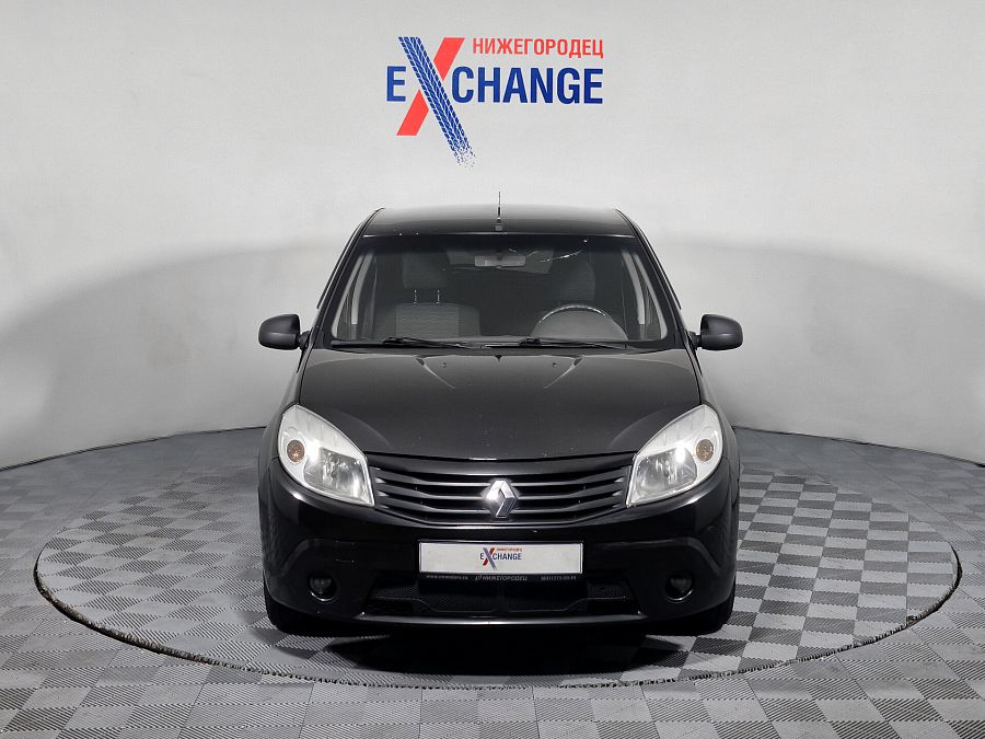 Renault Sandero 1.4 MT (75 л.с.), 2011