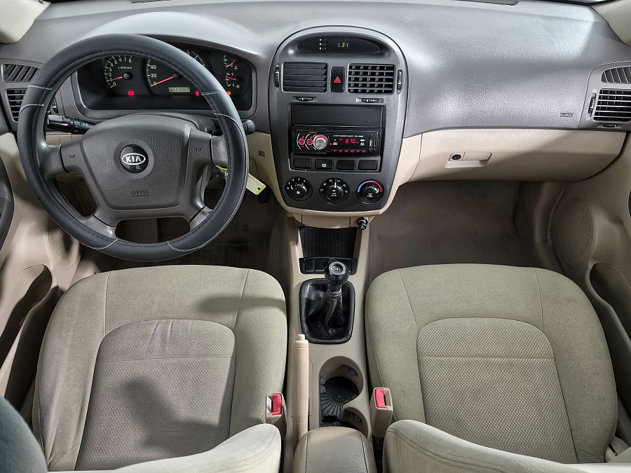 Kia Cerato 1.6 MT (105 л.с.), 2006 Kia Cerato 1.6 MT (105 л.с.), 2006