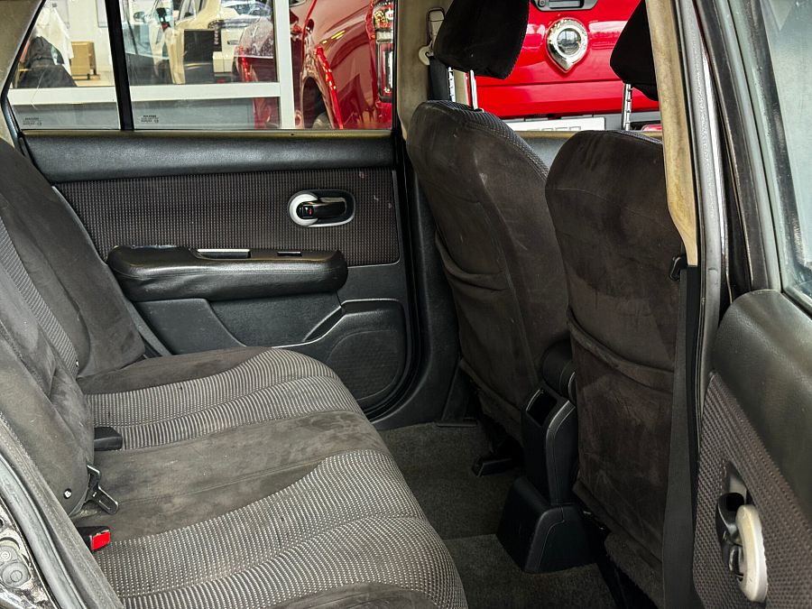 Nissan Tiida 1.6 MT (110 л.с.), 2010