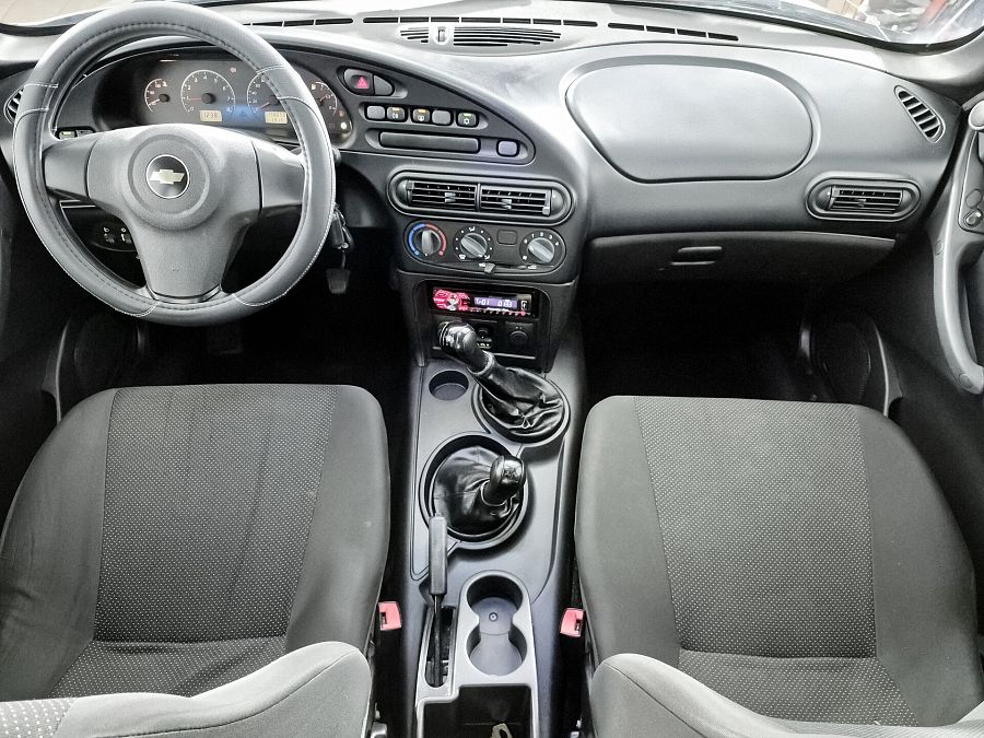 Chevrolet Niva 1.7 MT (80 л.с.) 4WD, 2011