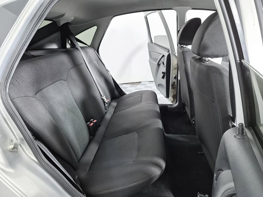 Lada (Ваз) Granta 1.6 MT (87 л.с.), 2019 Lada (Ваз) Granta 1.6 MT (87 л.с.), 2019