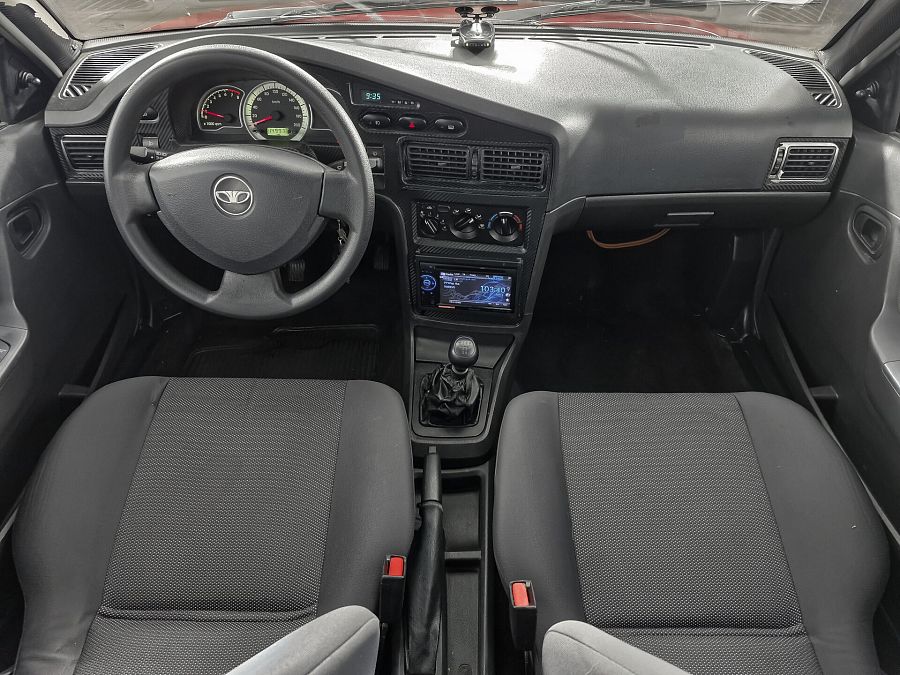 Daewoo Nexia 1.5 MT (80 л.с.), 2010 Daewoo Nexia 1.5 MT (80 л.с.), 2010