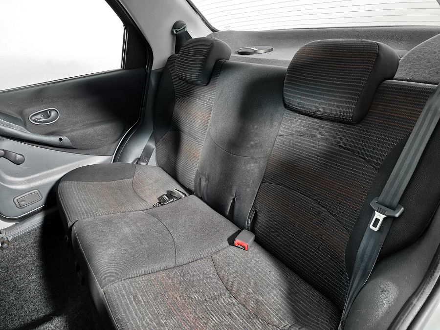Fiat Albea 1.4 MT (77 л.с.), 2010 Fiat Albea 1.4 MT (77 л.с.), 2010
