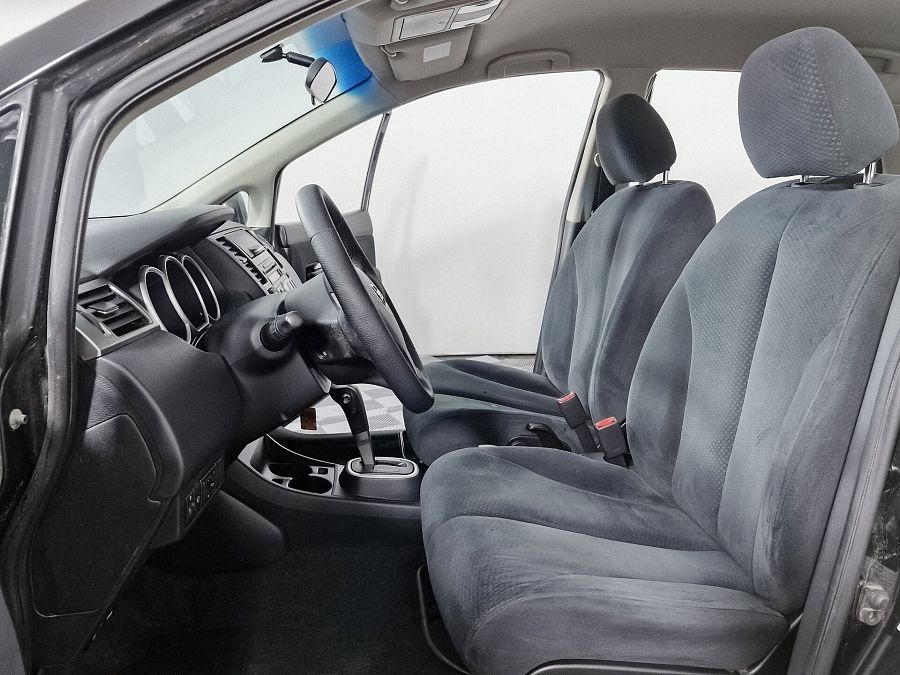 Nissan Tiida 1.6 AT (110 л.с.), 2010
