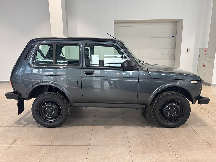 Lada (Ваз) Niva Legend 1.7 MT (83 л.с.) 4WD, 2026 Lada (Ваз) Niva Legend 1.7 MT (83 л.с.) 4WD, 2026