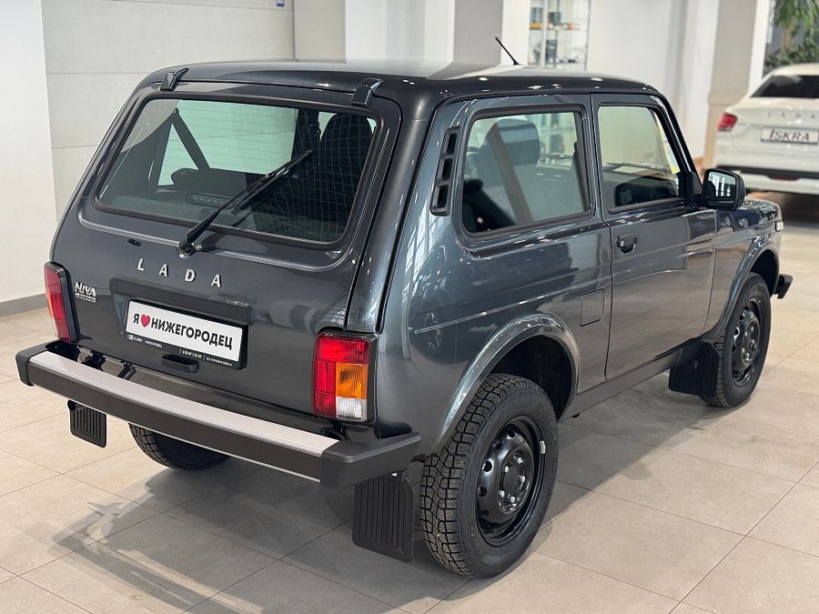 Lada (Ваз) Niva Legend 1.7 MT (83 л.с.) 4WD, 2026 Lada (Ваз) Niva Legend 1.7 MT (83 л.с.) 4WD, 2026