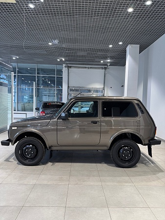 Lada (Ваз) Niva Legend 1.7 MT (83 л.с.) 4WD, 2026