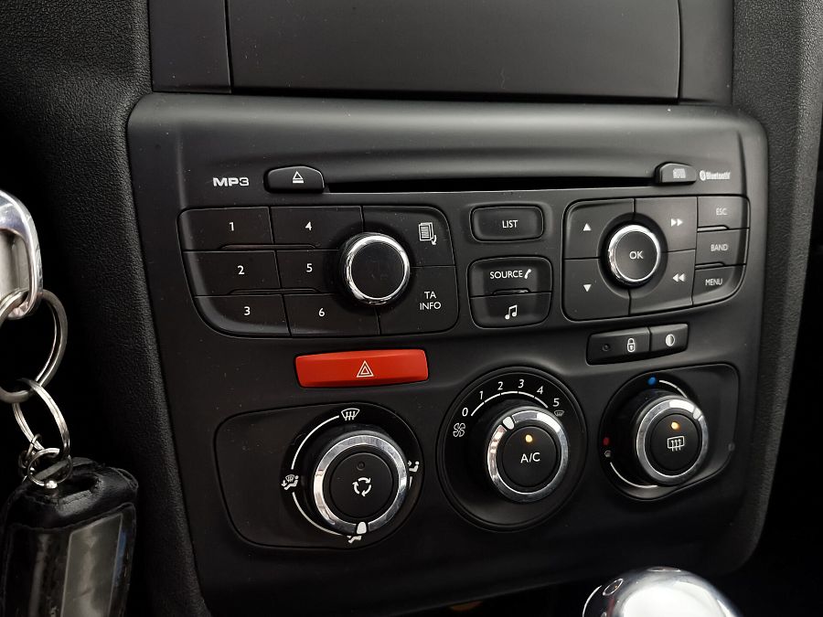 Citroen C4 1.6 AT (120 л.с.), 2012
