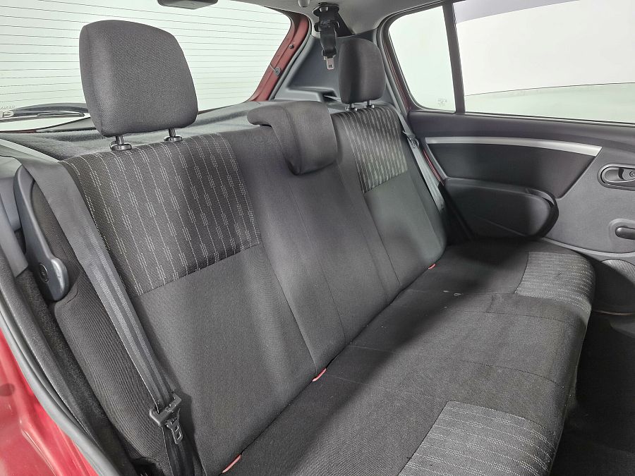 Renault Sandero 1.6 MT (84 л.с.), 2013 Renault Sandero 1.6 MT (84 л.с.), 2013