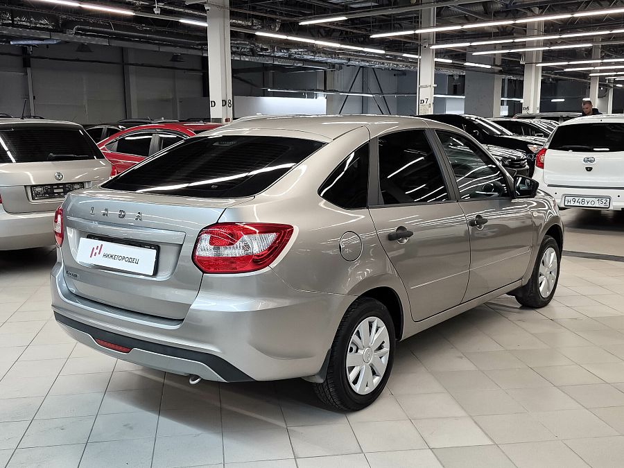 Lada (Ваз) Granta 1.6 MT (90 л.с.), 2021 Lada (Ваз) Granta 1.6 MT (90 л.с.), 2021