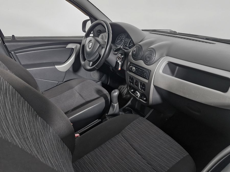 Renault Sandero 1.4 MT (75 л.с.), 2011