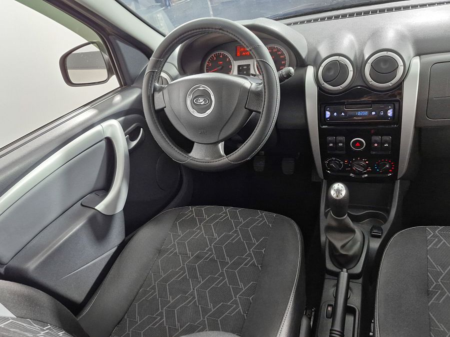 Lada (Ваз) Largus Cross 1.6 MT (106 л.с.), 2020 Lada (Ваз) Largus Cross 1.6 MT (106 л.с.), 2020