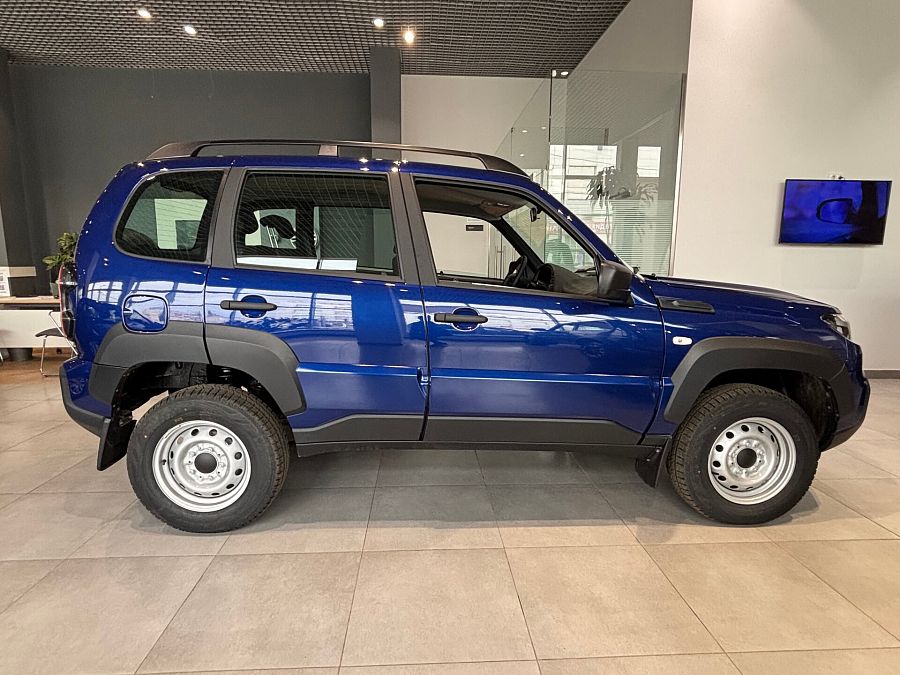 Lada (Ваз) Niva Travel 1.8 MT (90 л.с.) 4WD, 2026 Lada (Ваз) Niva Travel 1.8 MT (90 л.с.) 4WD, 2026