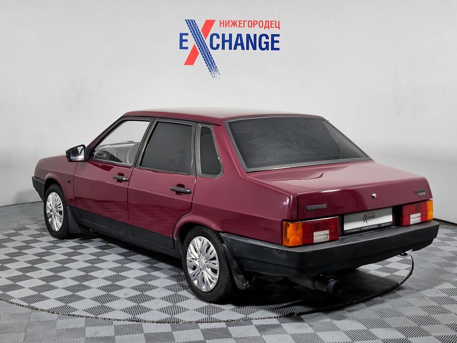 Lada (Ваз) 21099 1.5 MT (70 л.с.), 1996