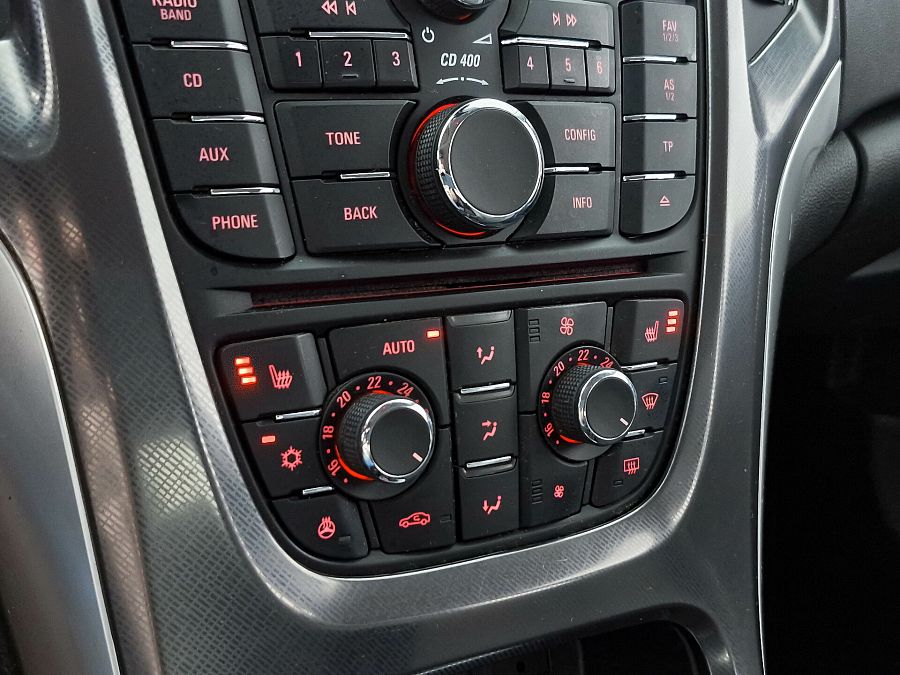Opel Astra 1.6 AT (115 л.с.), 2011 Opel Astra 1.6 AT (115 л.с.), 2011
