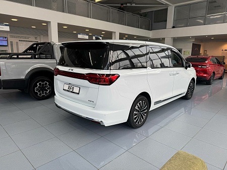JAC RF8 2.0 AT (236 л.с.), 2026 JAC RF8 2.0 AT (236 л.с.), 2026