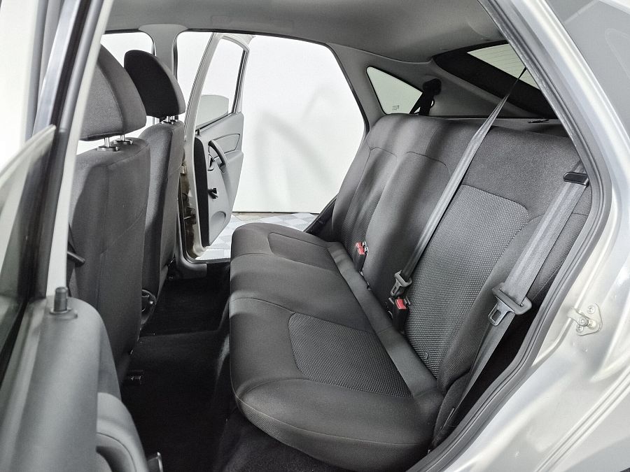 Lada (Ваз) Granta 1.6 MT (87 л.с.), 2019 Lada (Ваз) Granta 1.6 MT (87 л.с.), 2019