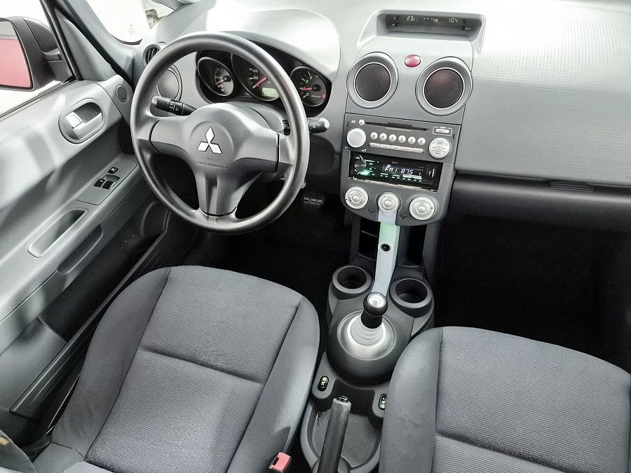 Mitsubishi Colt 1.3 AMT (95 л.с.), 2005 Mitsubishi Colt 1.3 AMT (95 л.с.), 2005