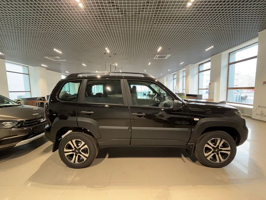 Lada (Ваз) Niva Travel 1.8 MT (90 л.с.) 4WD, 2026 Lada (Ваз) Niva Travel 1.8 MT (90 л.с.) 4WD, 2026