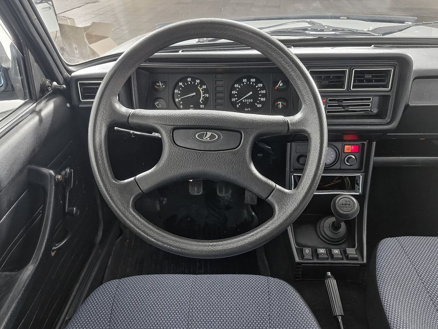 Lada (Ваз) 2107 1.6 MT (73 л.с.), 2010 Lada (Ваз) 2107 1.6 MT (73 л.с.), 2010
