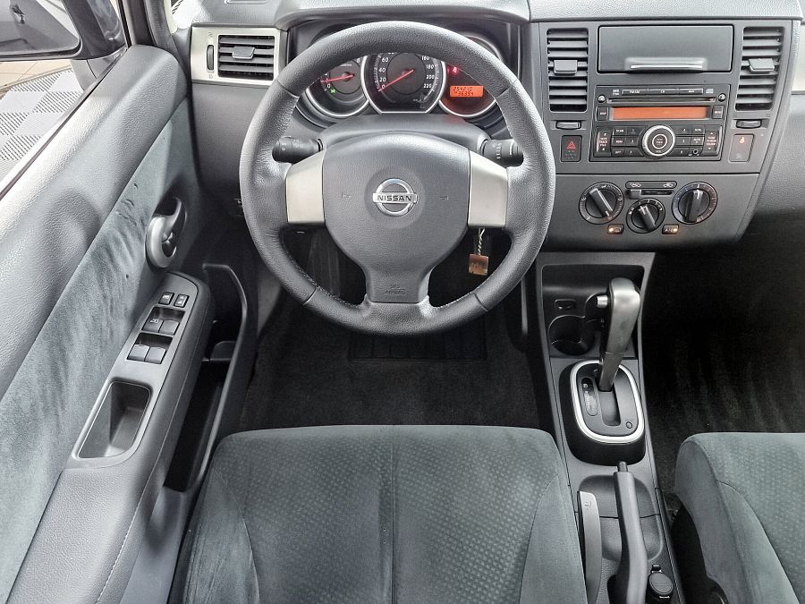 Nissan Tiida 1.6 AT (110 л.с.), 2010