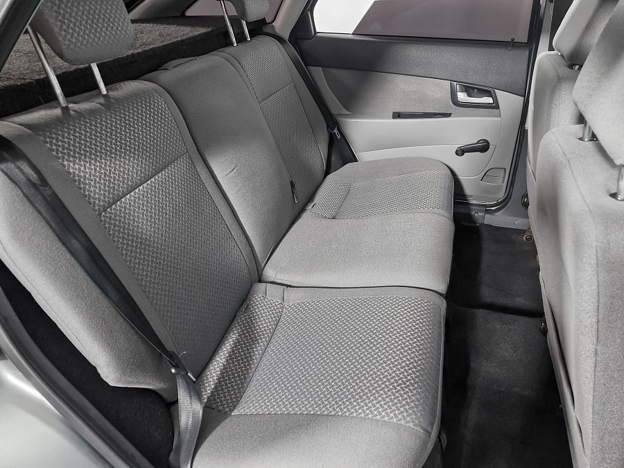 Lada (Ваз) Priora 1.6 MT (98 л.с.), 2013 Lada (Ваз) Priora 1.6 MT (98 л.с.), 2013