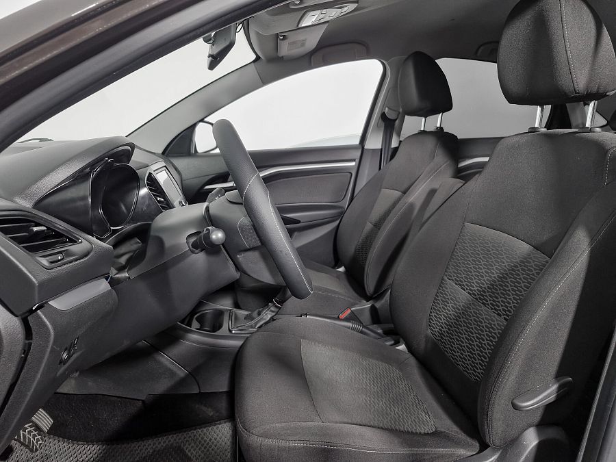 Lada (Ваз) Vesta 1.6 MT (106 л.с.), 2017 Lada (Ваз) Vesta 1.6 MT (106 л.с.), 2017