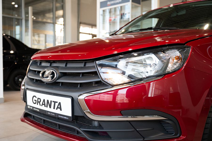 Lada (Ваз) Granta 1.6 MT (90 л.с.), 2026 Lada (Ваз) Granta 1.6 MT (90 л.с.), 2026