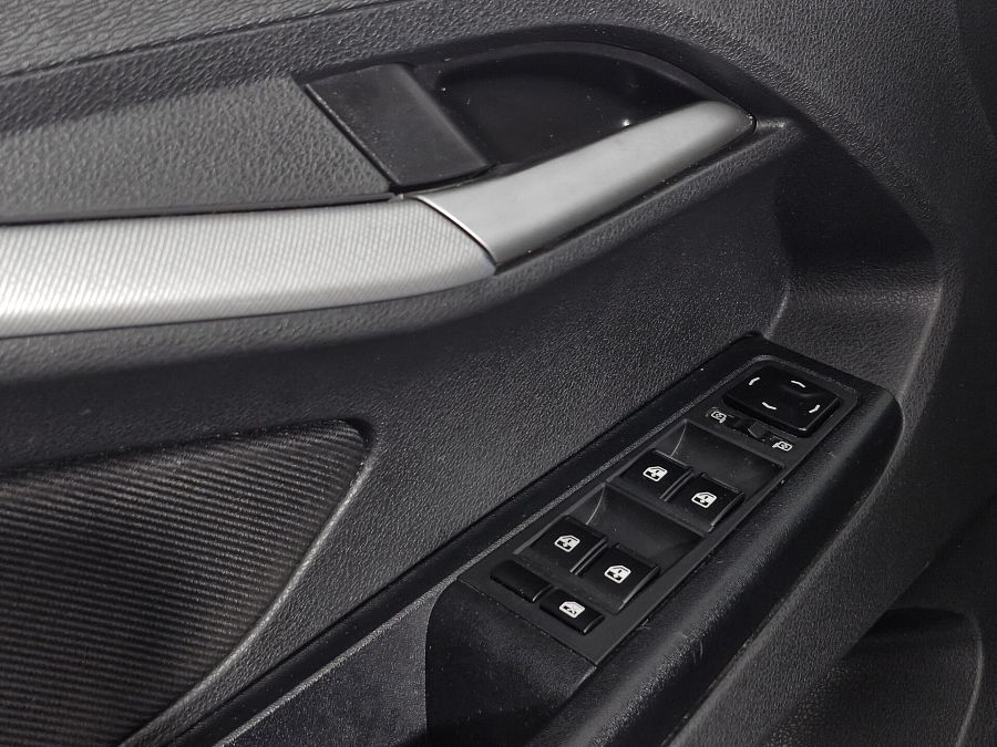 Lada (Ваз) Vesta 1.6 MT (106 л.с.), 2017 Lada (Ваз) Vesta 1.6 MT (106 л.с.), 2017