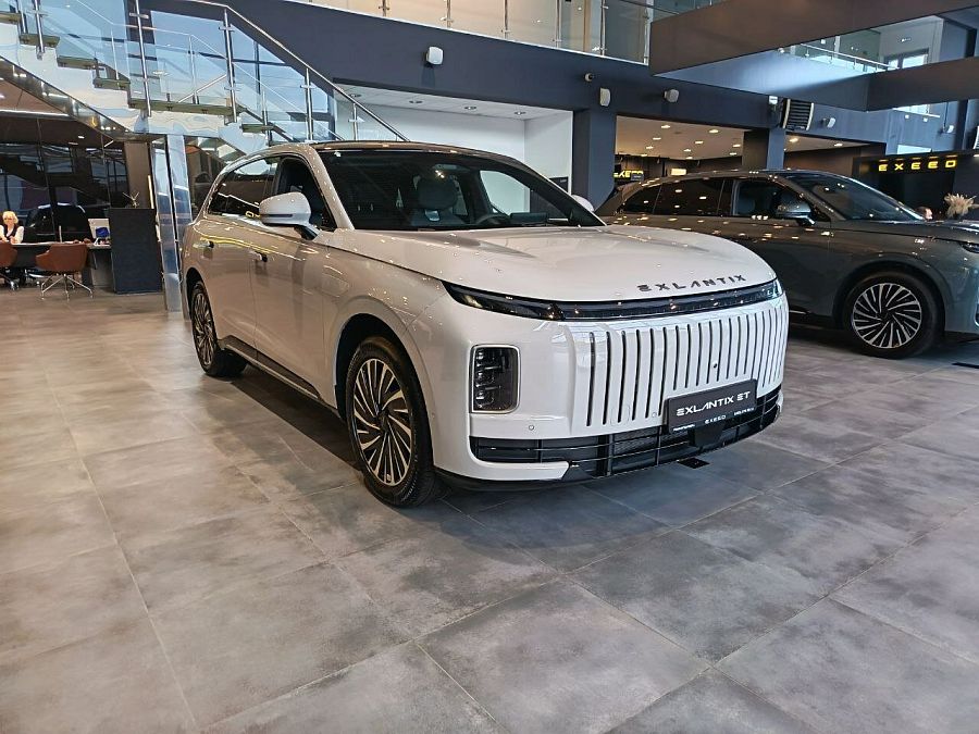 Exeed Exlantix ET 1.5hyb AT (469 л.с.) 4WD, 2026 Exeed Exlantix ET 1.5hyb AT (469 л.с.) 4WD, 2026
