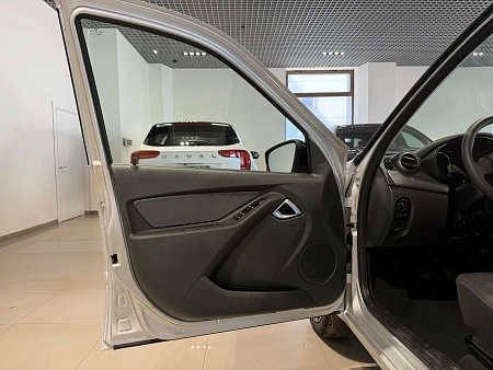 Lada (Ваз) Granta 1.6 MT (106 л.с.), 2026