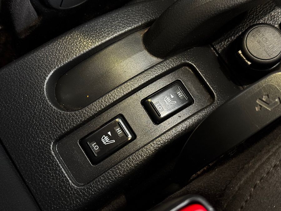 Nissan Tiida 1.6 MT (110 л.с.), 2010
