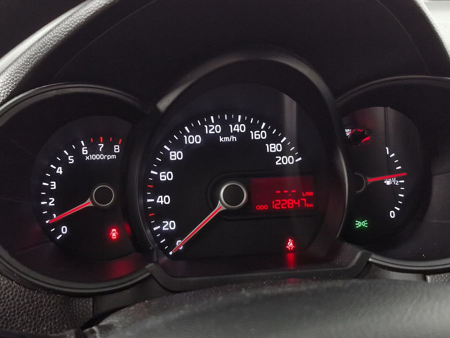 Kia Picanto 1.0 MT (69 л.с.), 2012 Kia Picanto 1.0 MT (69 л.с.), 2012