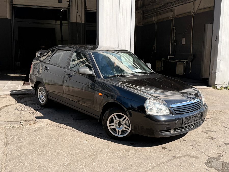 Lada (Ваз) Priora 1.6 MT (98 л.с.), 2008 Lada (Ваз) Priora 1.6 MT (98 л.с.), 2008