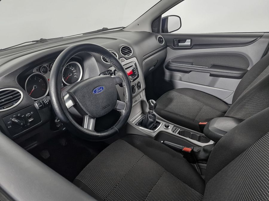 Ford Focus 1.6 MT (100 л.с.), 2011 Ford Focus 1.6 MT (100 л.с.), 2011