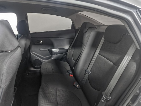 Kia Rio 1.4 MT (107 л.с.), 2013 Kia Rio 1.4 MT (107 л.с.), 2013