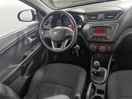 Kia Rio 1.4 MT (107 л.с.), 2013 Kia Rio 1.4 MT (107 л.с.), 2013