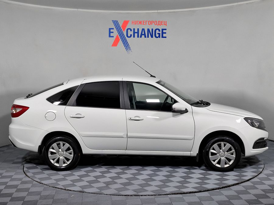 Lada (Ваз) Granta 1.6 MT (106 л.с.), 2019 Lada (Ваз) Granta 1.6 MT (106 л.с.), 2019