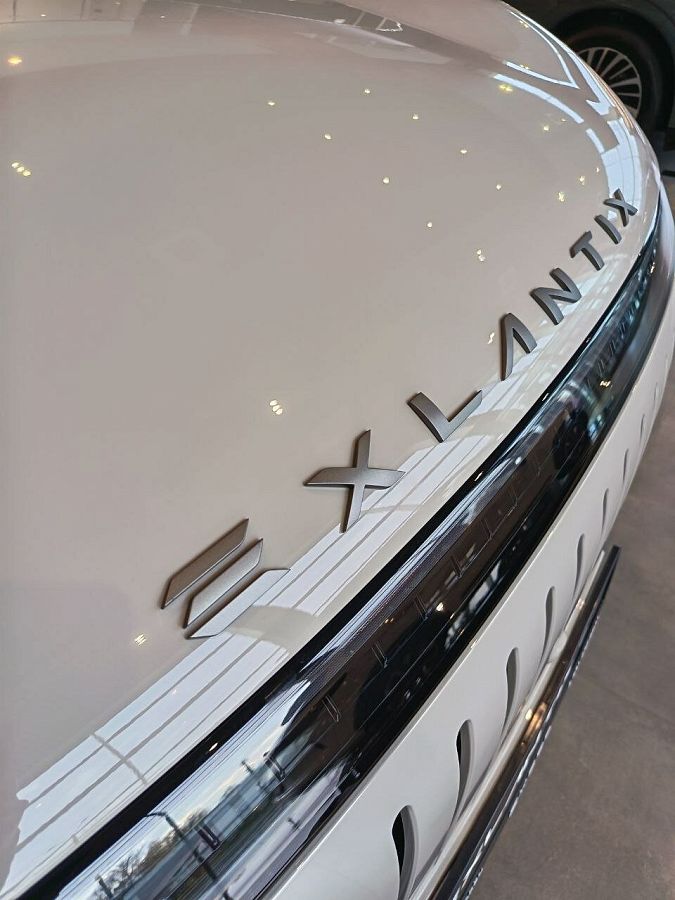 Exeed Exlantix ET 1.5hyb AT (469 л.с.) 4WD, 2026 Exeed Exlantix ET 1.5hyb AT (469 л.с.) 4WD, 2026