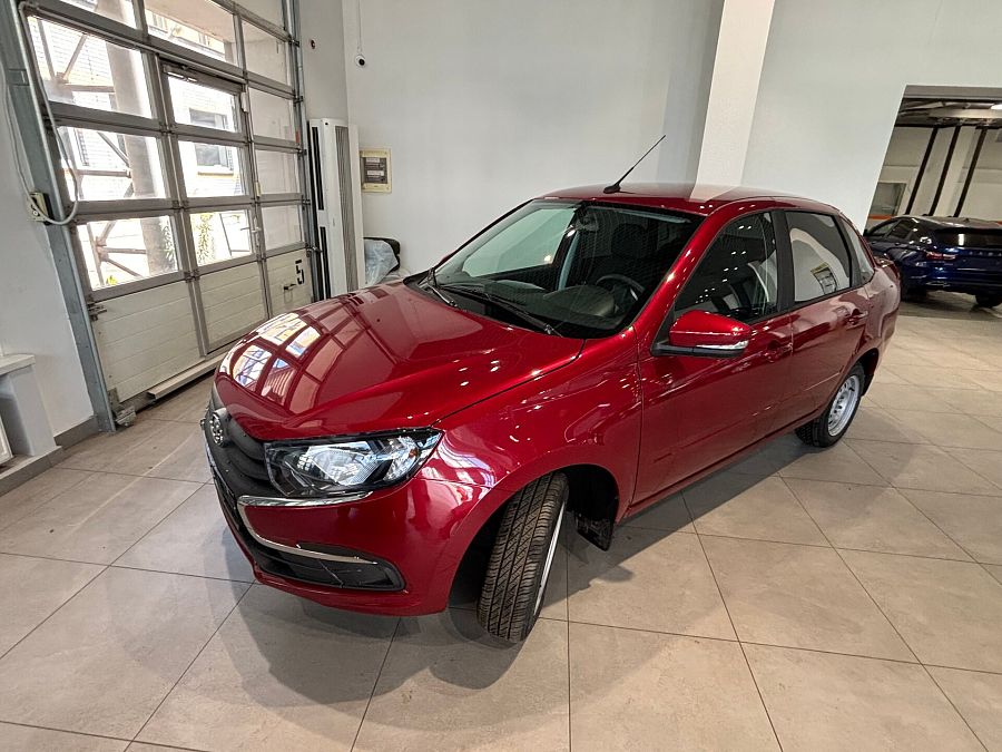 Lada (Ваз) Granta 1.6 MT (90 л.с.), 2026 Lada (Ваз) Granta 1.6 MT (90 л.с.), 2026