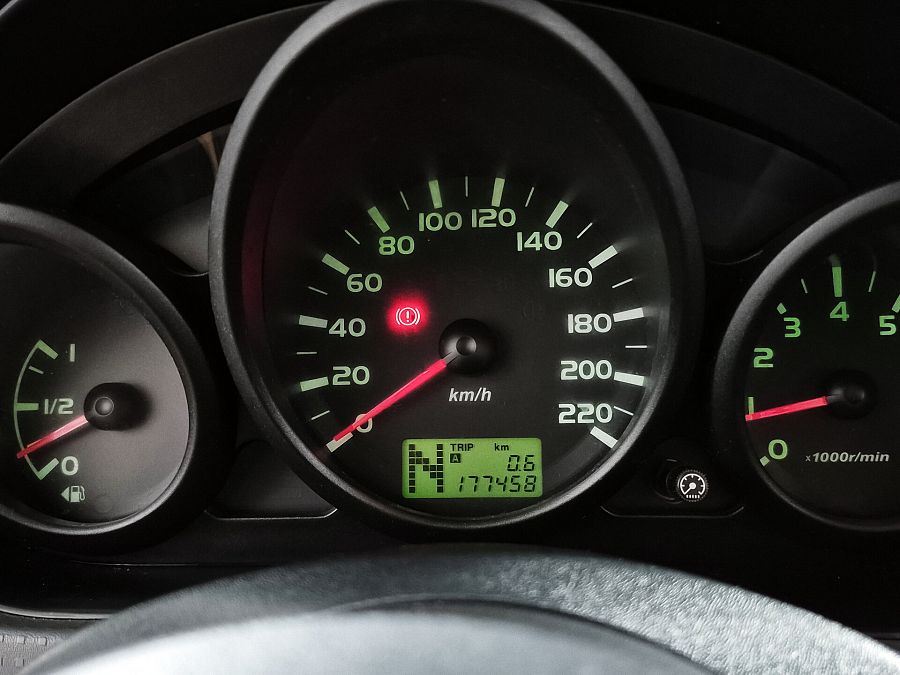 Mitsubishi Colt 1.3 AMT (95 л.с.), 2005 Mitsubishi Colt 1.3 AMT (95 л.с.), 2005