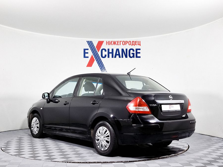 Nissan Tiida 1.6 AT (110 л.с.), 2010