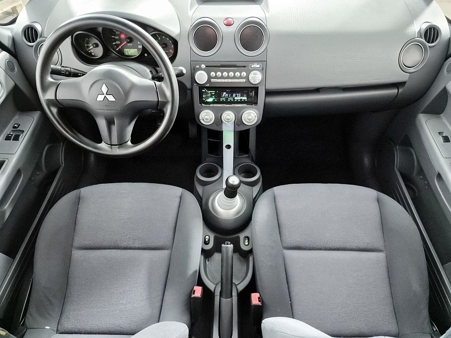Mitsubishi Colt 1.3 AMT (95 л.с.), 2005 Mitsubishi Colt 1.3 AMT (95 л.с.), 2005